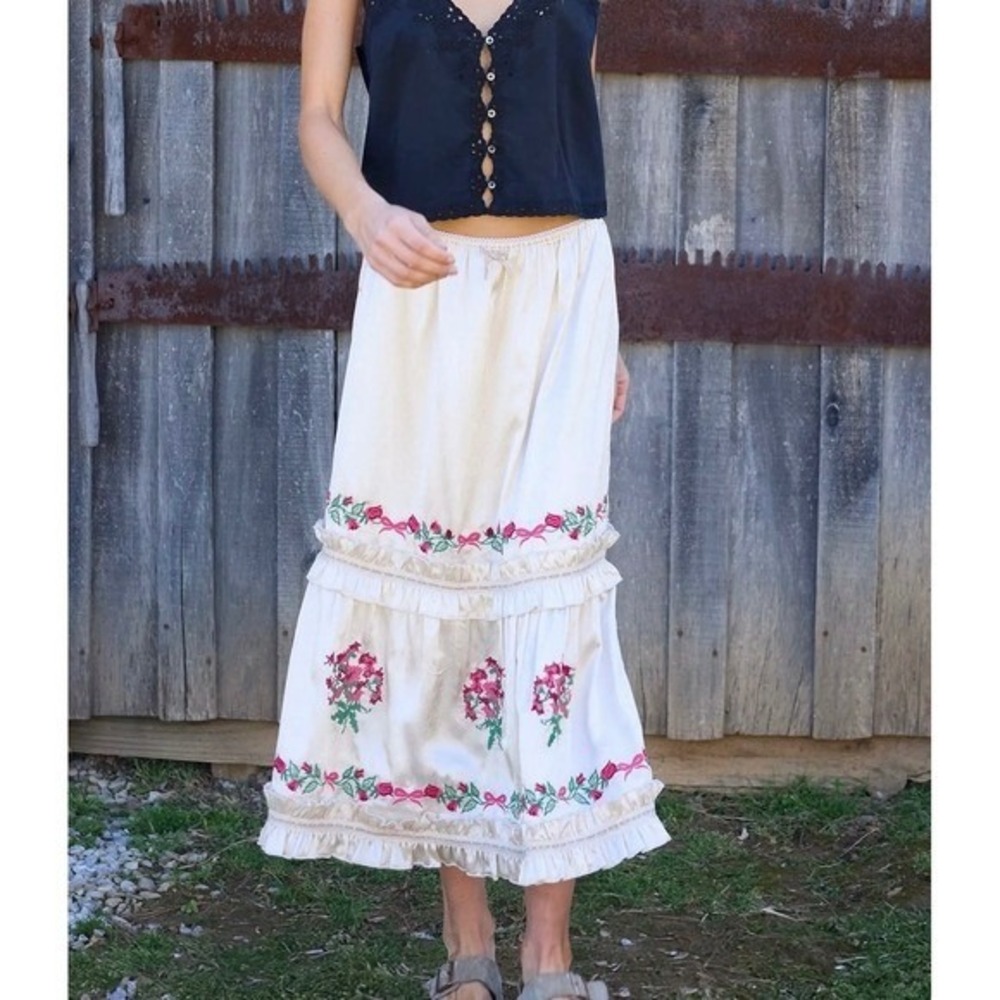 Natural Life Midi Skirt Delilah NEW Embroidered Floral Boho Ivory Large - Picture 2 of 10